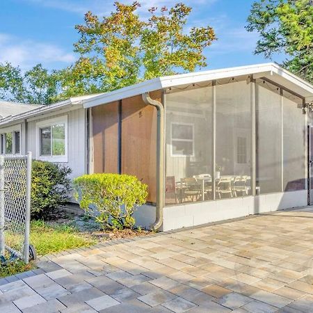 Cozy Bungalow With Patio & Grill, Private And Location Villa Tampa Exterior foto