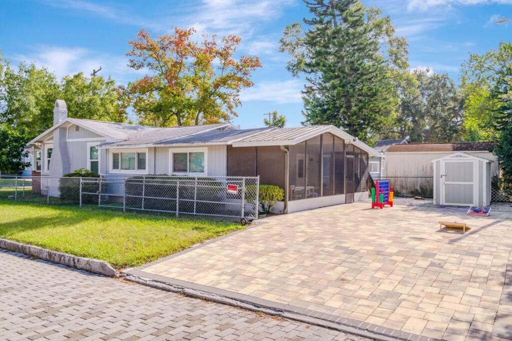 Cozy Bungalow With Patio & Grill, Private And Location Villa Tampa Exterior foto